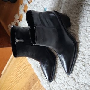 Vince Camuto Boots 11 Nwot